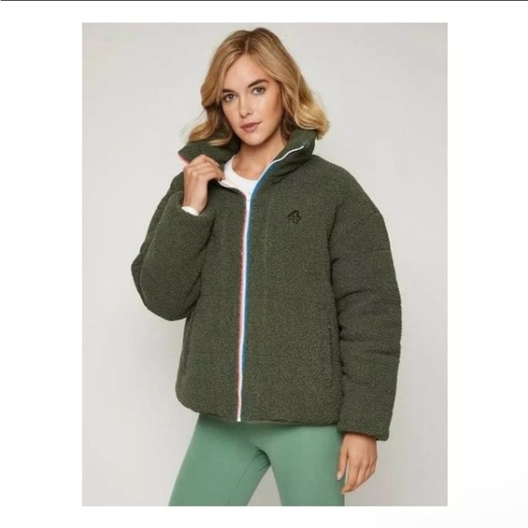 NWT Four Laps Polar Quilted Sherpa Reversible Jacket in Thyme/White Sz S - Picture 2 of 6